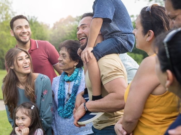 Constelação Familiar e Mãe Narcisista constelacao online